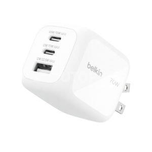 BELKIN Chargeur Secteur GaN 3 Ports 70W Avec Adaptateurs Voyage (Blanc)